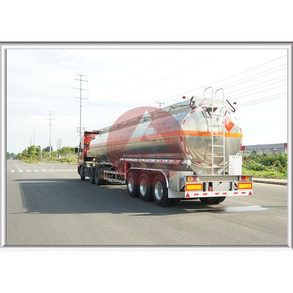 46000 L Full Volume Fuel Tank Trailer , High End Fuel Transfer Trailer