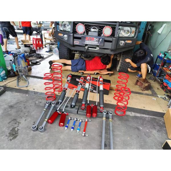 Y60 Y61 Patrulla ajustable Panhard 4x4 0-6 pulgadas ajustable Panhard barra