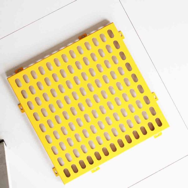 Galvanized Slotted Hole Perforated Steel Mesh , Facade Cladding Punched Metal