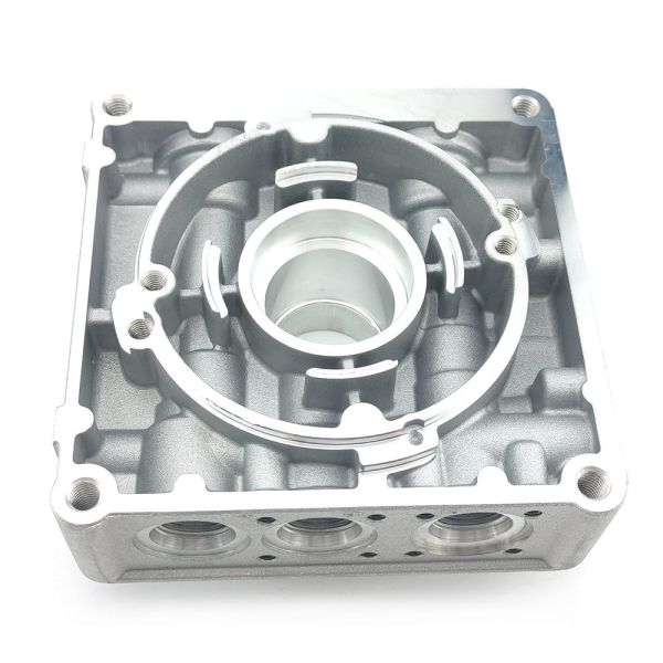 Custom Precision Steel Aluminium Die Casting Process 50000 Shots Hydraulic Block Parts