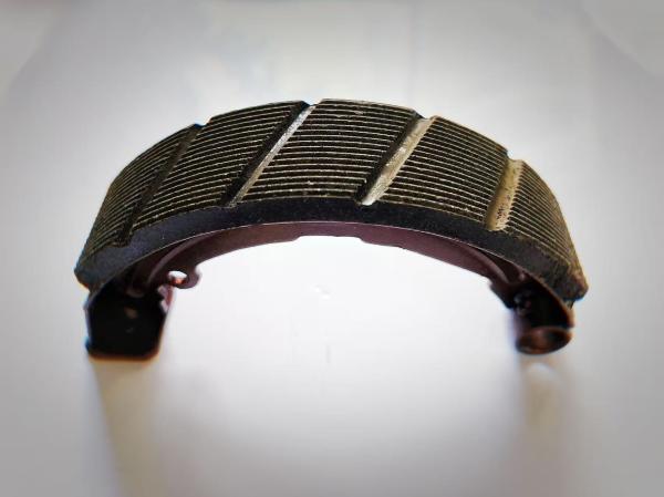 Original Package Wholesale Electric Rickshaw Brake Shoes With Repair Kits for 3 Wheel Tricycle Motorcycles Parts at Good Price