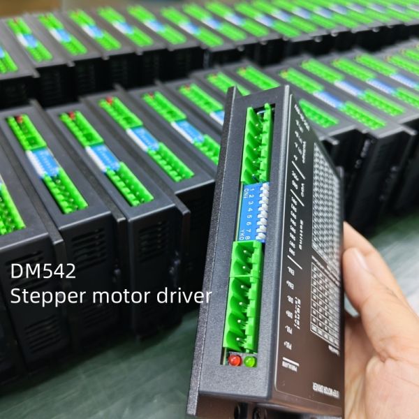 DM542 P542 Open Loop 20-50V DC 1-4.2A Pulse Microstep Stepper Motor Driver Suitble For Controller 42 57 Stepper Motor Nema17 Nema23