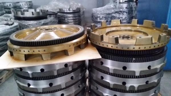 EF700 EF750 Hino Engine Parts Engine Transmission Parts Volante Bolantes