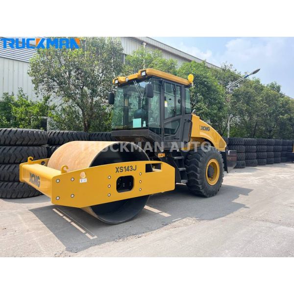 High Excitation Force XCMG XS143J Single Drum Road Roller