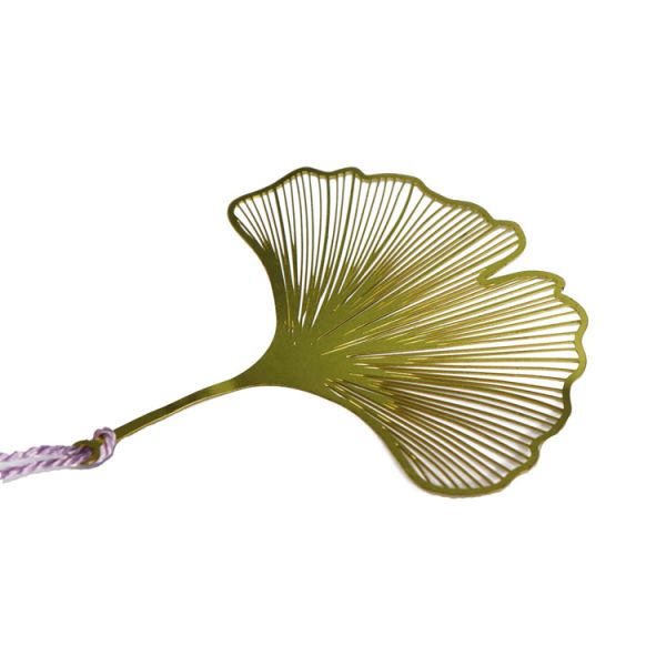 Electroplating Custom Metal Bookmark Gold Ginkgo Leaf Bookmark With Tassel