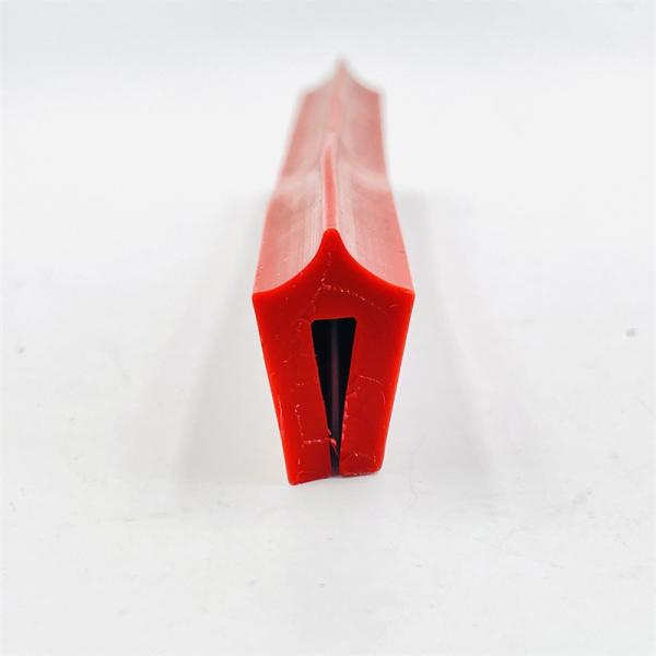 Customized Hardness 65±5 Silicone Rubber Seal Strip for Industrial Applications