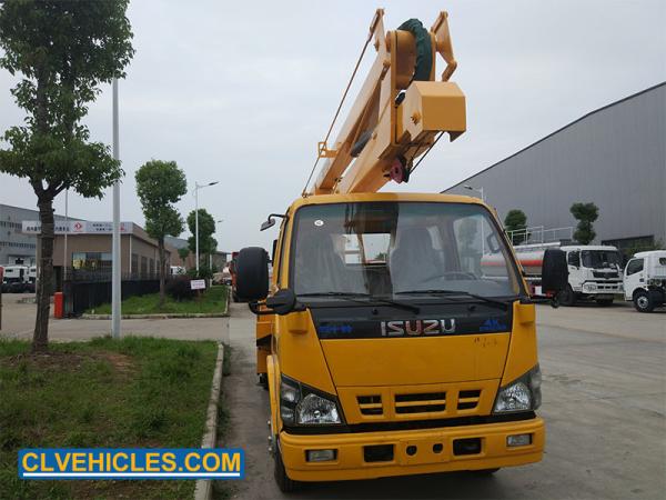 600P 130hp ISUZU Aerial Platform Truck 14 Meters Folding Boom