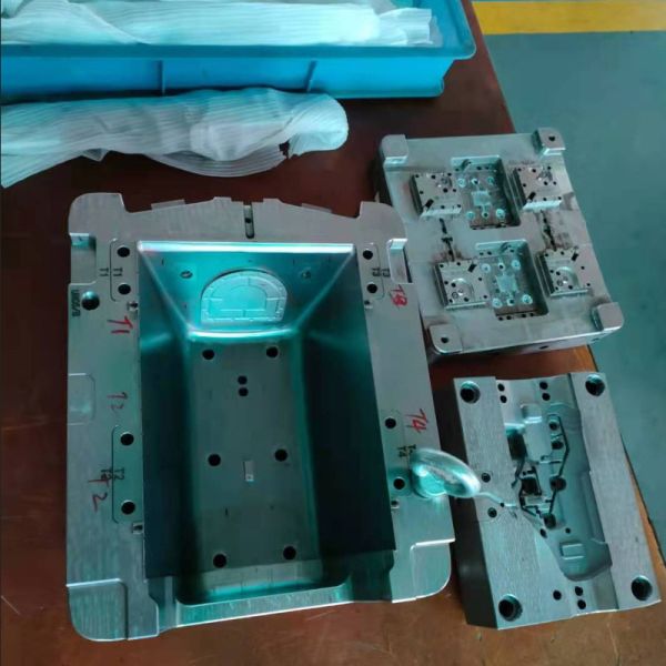1000K Shots Multi Cavity Cold Runner Mold For Plastic Component