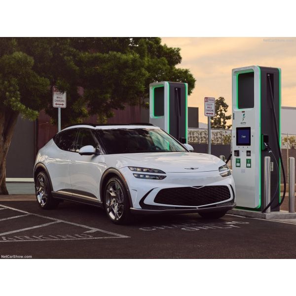 Génesis GV60 Upmarket Todo el coche de familia eléctrico con 76.4kwh Batería 350Nm De Torque Modelo Boost & Drift