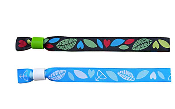 Custom Disposable Woven Cloth Wristbands Heat Transfer Technique SGS Certificated