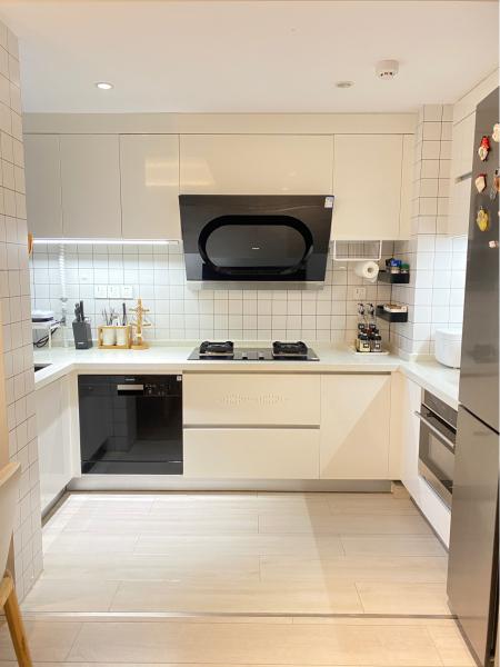 Gabinete de cocina prefabricado con base de madera maciza de lujo estilo europeo