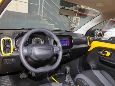 ROEWE CLEVER Китайский мини-электрический автомобиль Чистый электрический автомобиль 9,9 кВтч/100 км