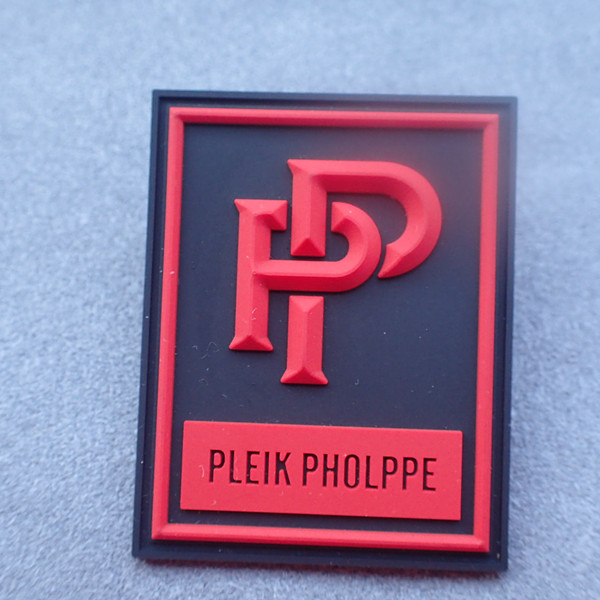 Трудный PVC шьет на выбитых резиновых ярлыках одежды