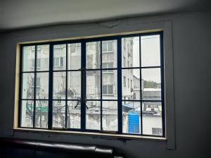 Heavy Duty Industrial Steel Door For Enhanced Security And Versatility