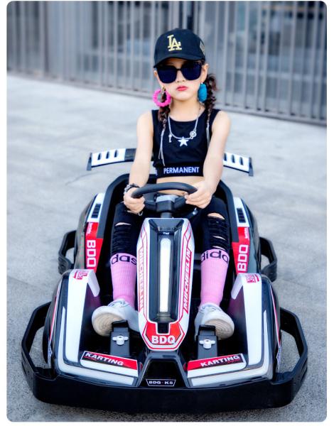 G.W. N.W 19kg/16kgs Kids Outdoor Electric Go Kart Car 12V Battery Power and 4 Wheels