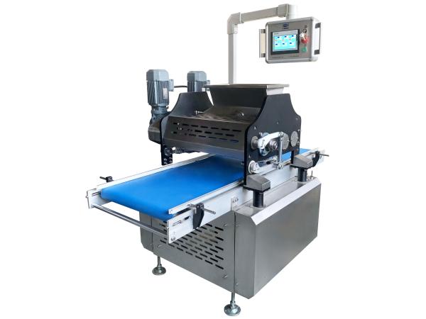 Customizable Tray Type Snack Food Making Machine 1.4 mm belt thickness