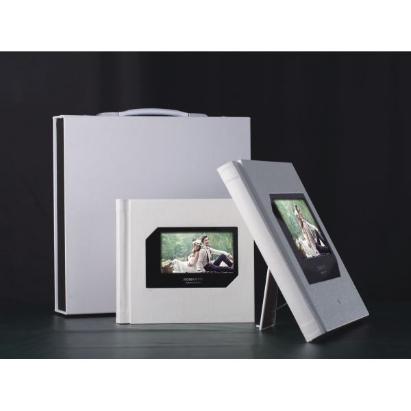 Luxury Wedding Video Album High Definition Customized With CE Certification