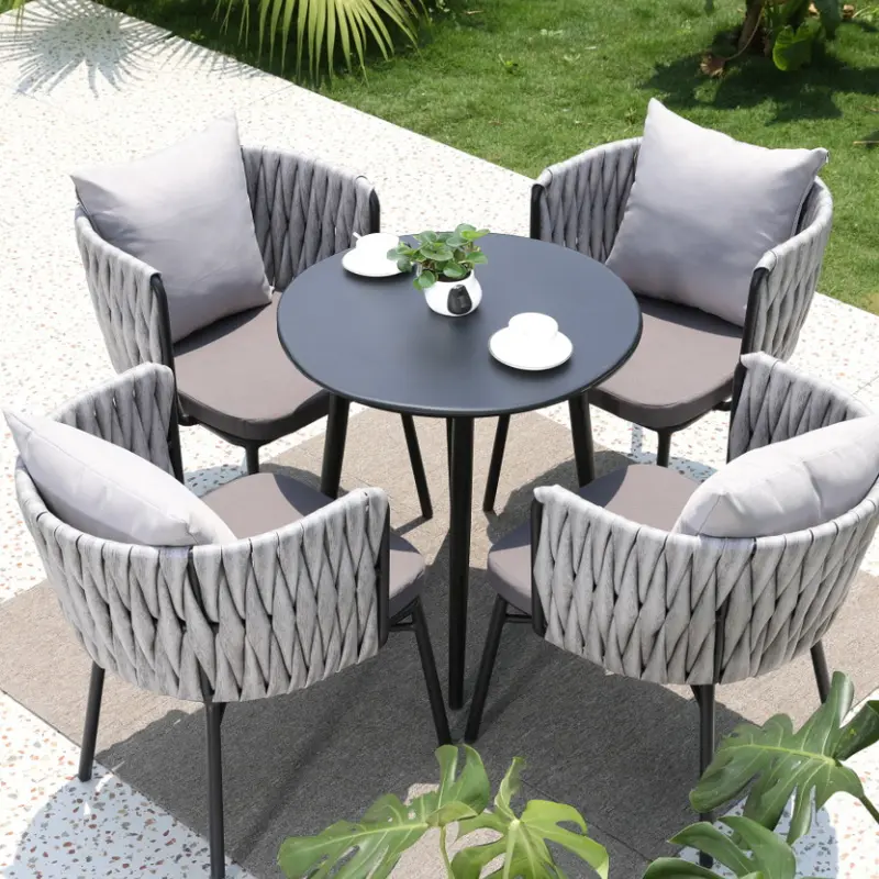 Table et chaise extérieures de style nordique terrasse loisirs patio table et chaises