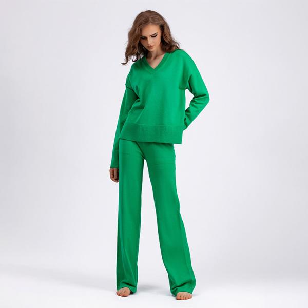 Women s Sweaters s Latest and Fashionable Product 2024 autumn/winter V-neck loose casual sweater pullover two-piece set