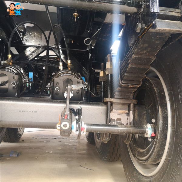 Diesel Oil Fuel Tanker Trailer 4 Axles 42000L 45000L 54000L Using In Africa Countries