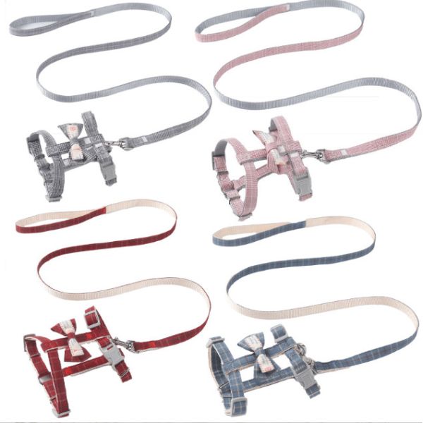 Animales ajustables de Cat Hiking Harness For Kittens de la prueba de nylon suave del escape pequeños