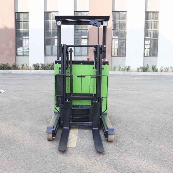 CQDE15 48V 1.5T Electric Reach Truck 1500kg Seat Type Triplex 3m-12m Mast