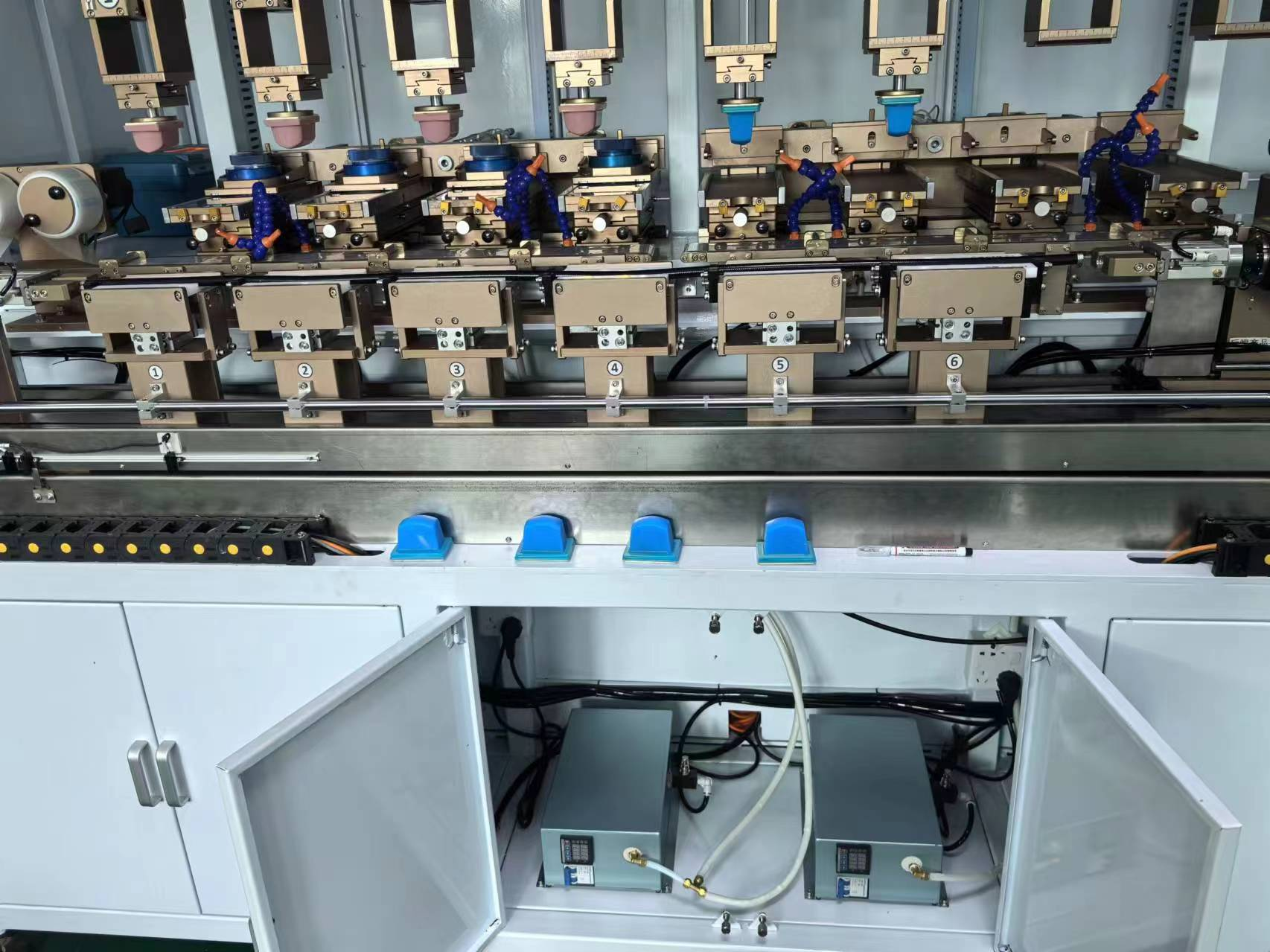 8 Color Auto Servo Pad Printing Machine Air Consumption 5-7 bar 250 L/min