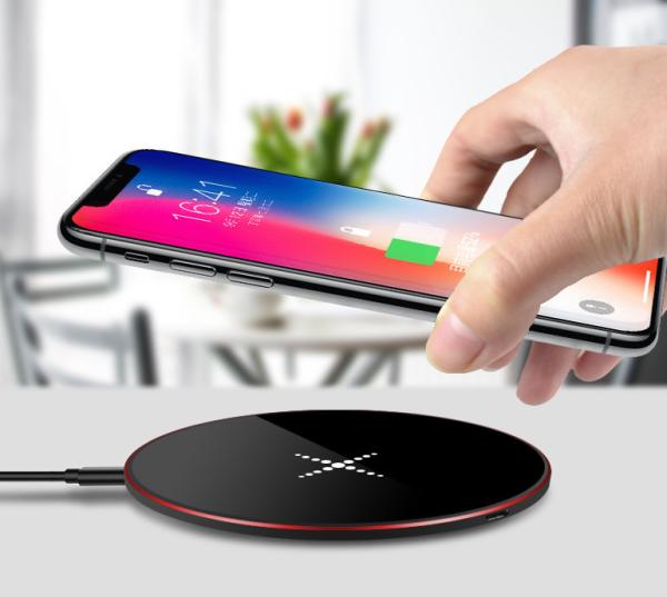 ABS + Rubber Wireless Charging Power Bank 10000mAh / Portable Smart Phone Wireless Charging Pad
