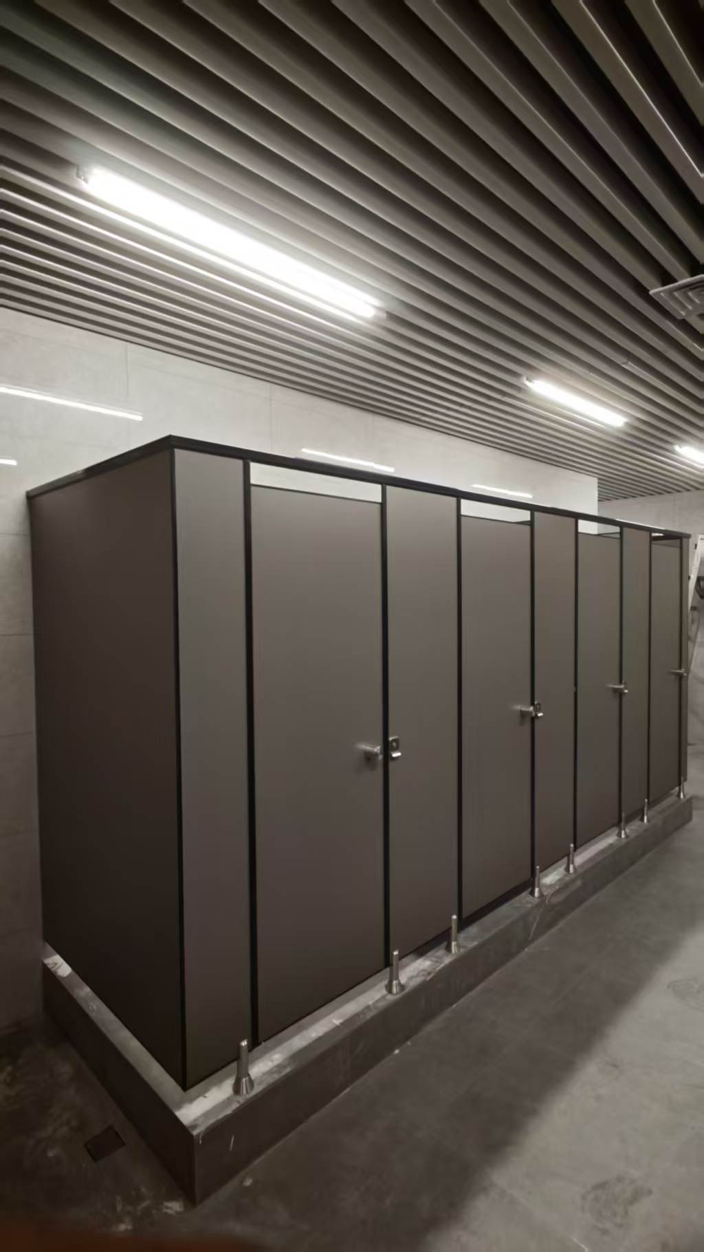 Service Station Toilet Partition | HPL Compact Laminate Public Restroom Cubicle