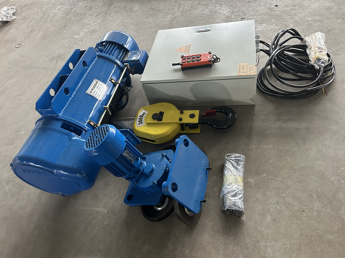 10 Ton Single Speed CD Electric Wire Rope Hoist With 1 Year Warranty