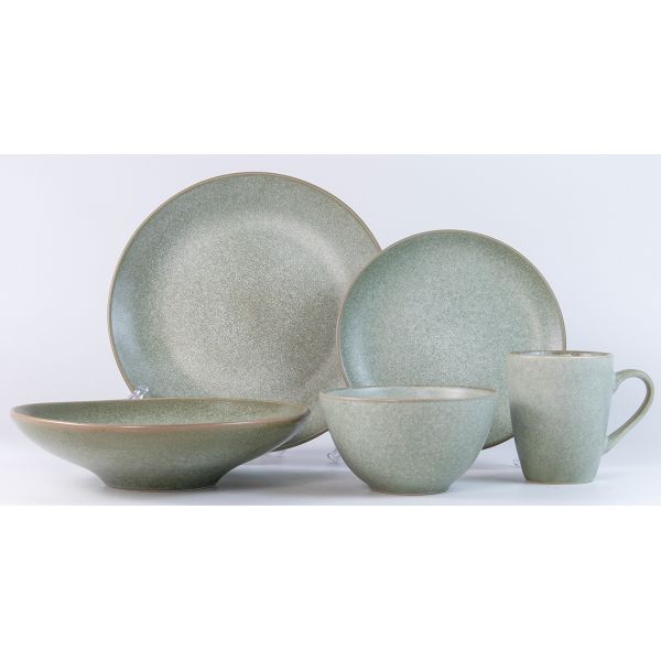 Dinnerware set