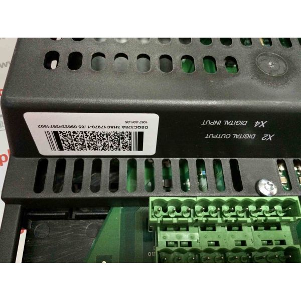 ABBモジュールSNAT0100-6B SNAT 01006B ABB SNAT0100-6Bのタコのロバは船積み絶食します