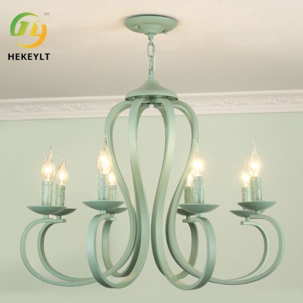 Европейская простая лампа магазина одежды спальни столовой комнаты прожития люстры свечи искусства утюга