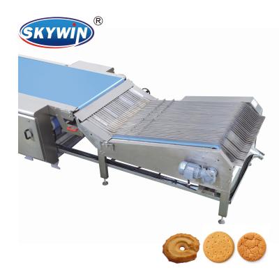 O GV aprovou a máquina do empilhador do biscoito da roda estrelada fácil de operar