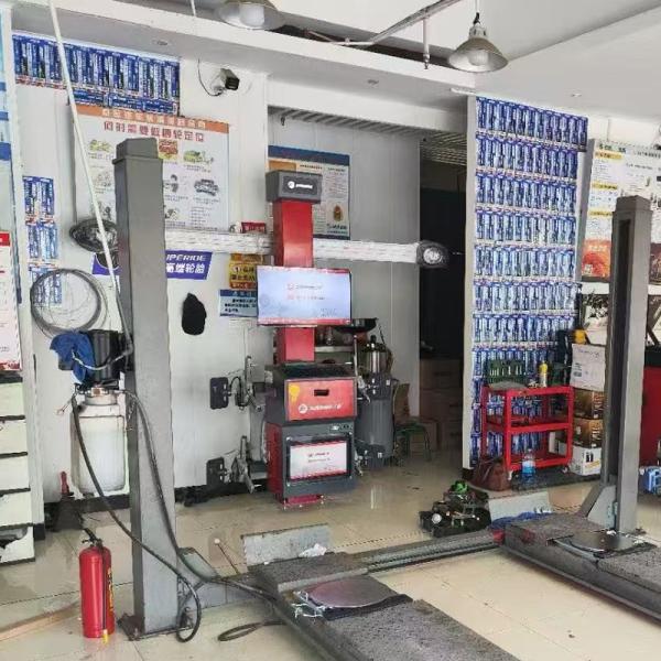 Máquina de alineación de ruedas Sunshine con control de computadora y cámara de 4 piezas, soporte multilingüe, máquina de alineación de cuatro neumáticos, máquina de alineación de ruedas portátil