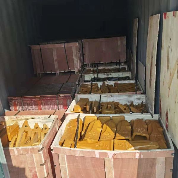 Excavator parts bucket tooth  high strength stiff  TEETH Removable Steel Tooth For  Excavator