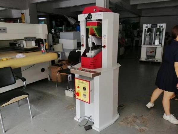 工業用 140KG の 靴 造形 機械 3D 上部 足足 筋疲労 耐久性