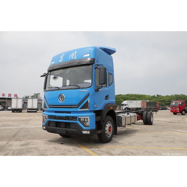 Camion lourd diesel 4X2 Dongfeng 10T avec moteur Cummins et boîte de vitesses manuelle Euro 6
