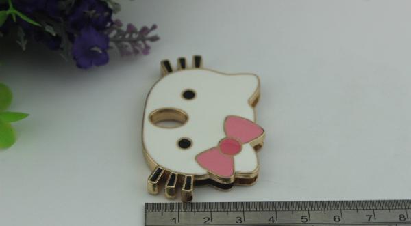 Beatiful hello kitty patter decorative light gold metal purse turn lock
