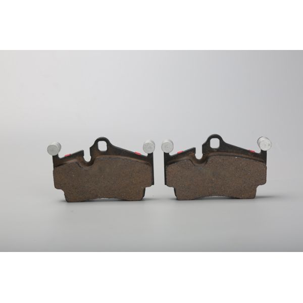 50000KM Heat Resistance Passenger Car Disc Brake Pads