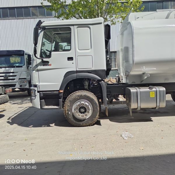 HOWO Sino6*4 380hp 30000l  Diesel Refuel Oil Fuel Tanker Trucks