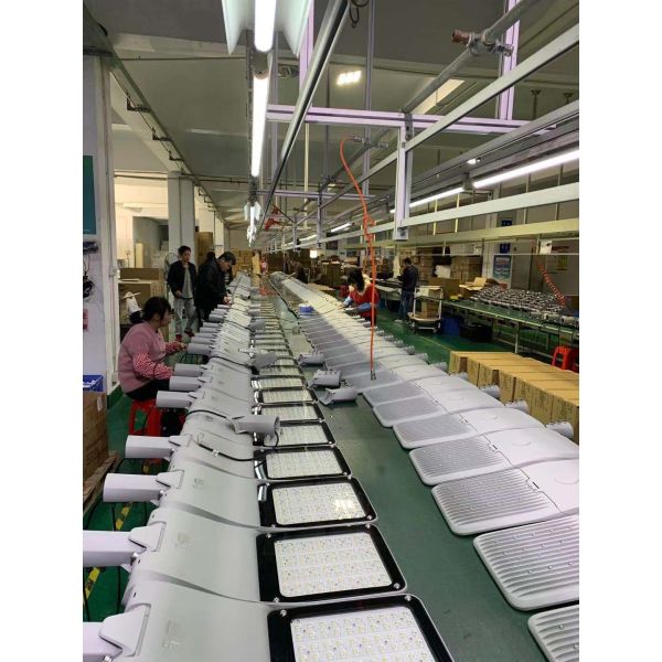 Tempered Glass cover LED Street lights Meanwell Driver 50000 Hrs Lifespan