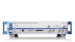 Rohde and Schwarz AFQ100B Signal Generator with 528 MHz Frequency Range, Pulse Modulation, and Analog/Digital/RF Capabilities