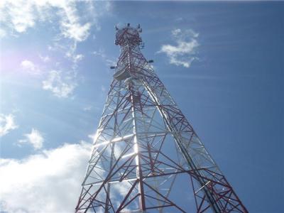 Autossuficientes torre equipada com pernas 80m da antena 4g 4
