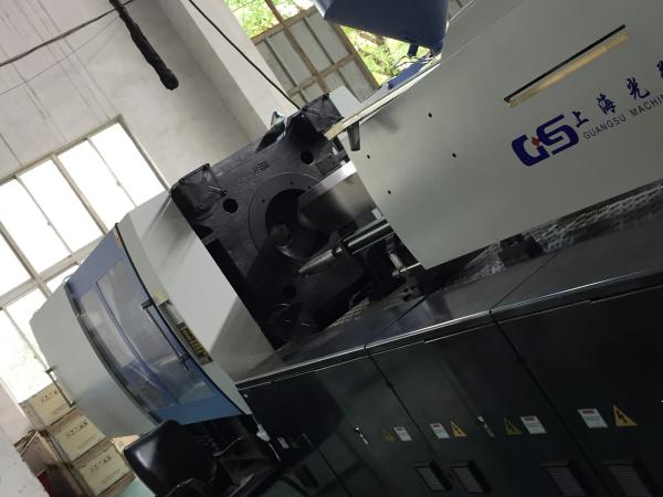 18.1kW Plastic Hanger Making Machine / Hydraulic Injection Moulding Machine