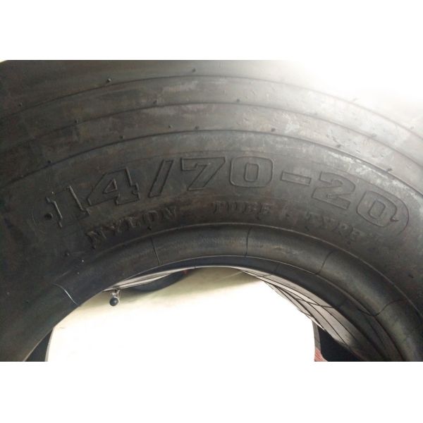 Tear Resistance Wide Off Road Tires 14/70-20 14PR High Stability Operation