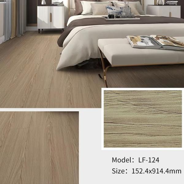 1.5mm Thick Wood Design PVC Vinyl Flooring with Click Installation for Home Office
