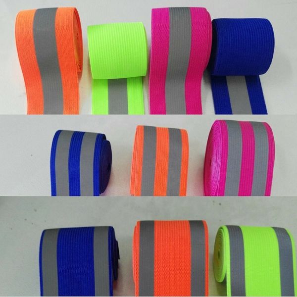 Изготовленные на заказ отражательные Armbands для идя задействуя Jogging зеленых регулируемых прокладок бегунов эластичный