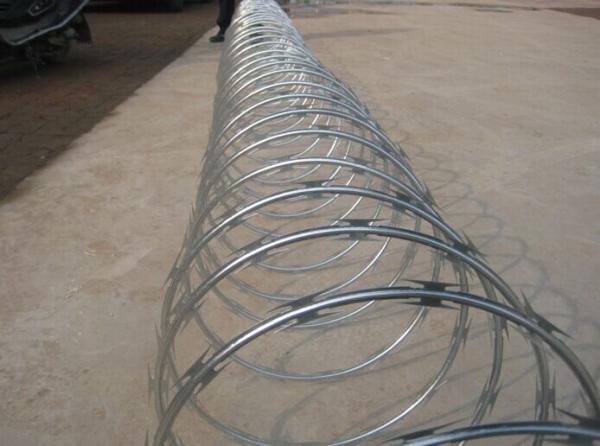 razor type barbed wire