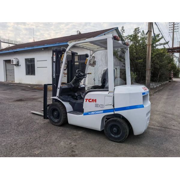 2012 TCM FD30 Diesel Fork Lift with Routine Fork Length Affordable and Versatile